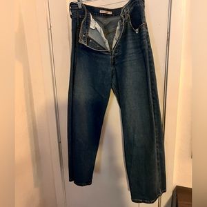 Levi’s Ribcage Jeans